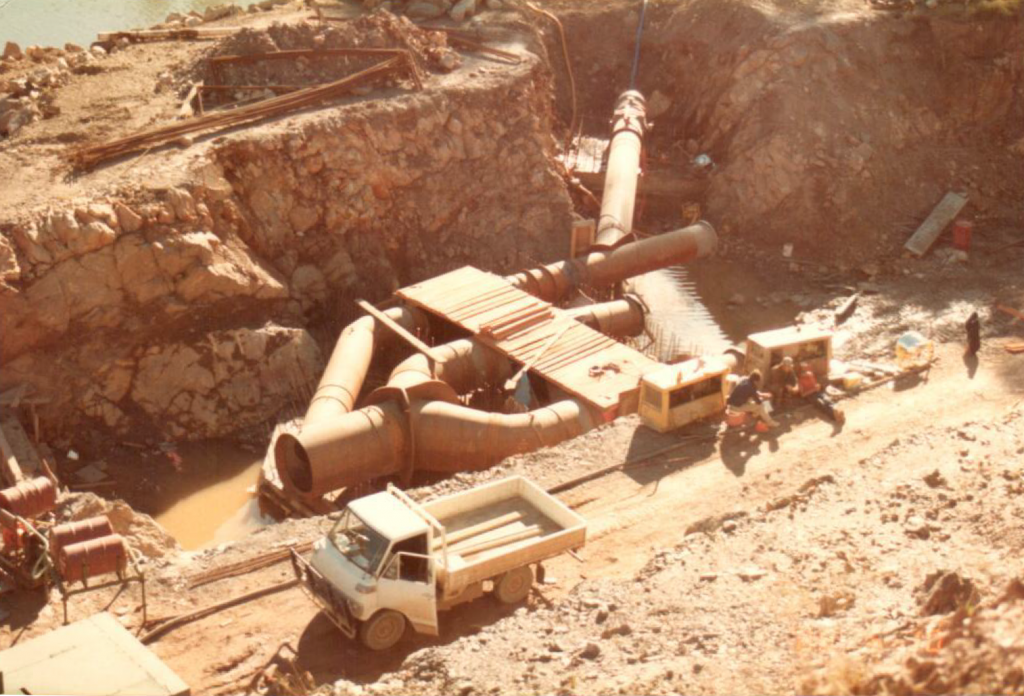 Bjelke-Peterson dam construction in 1988
