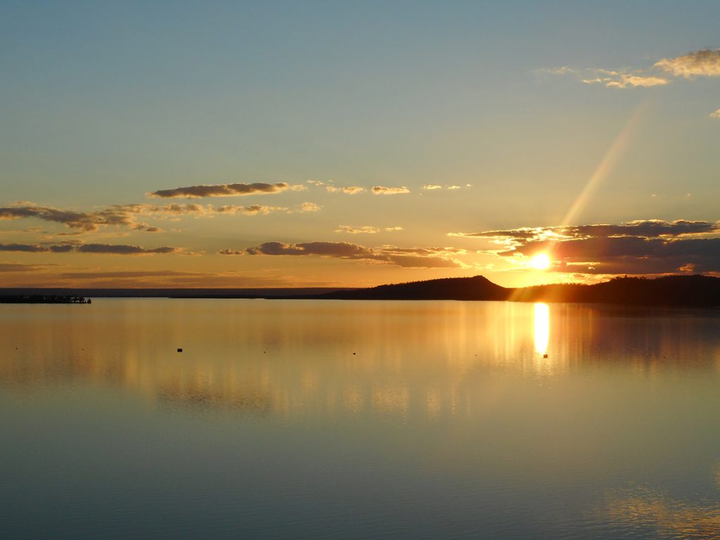 Lake Dalrymple at sunset