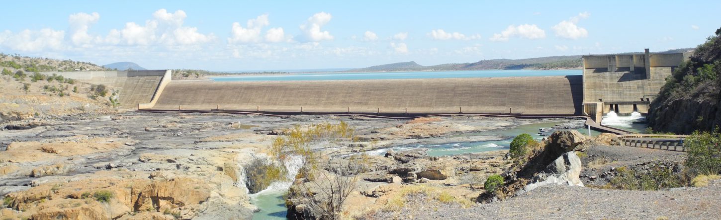 Photo of Burdekin Falls Dam spillway 